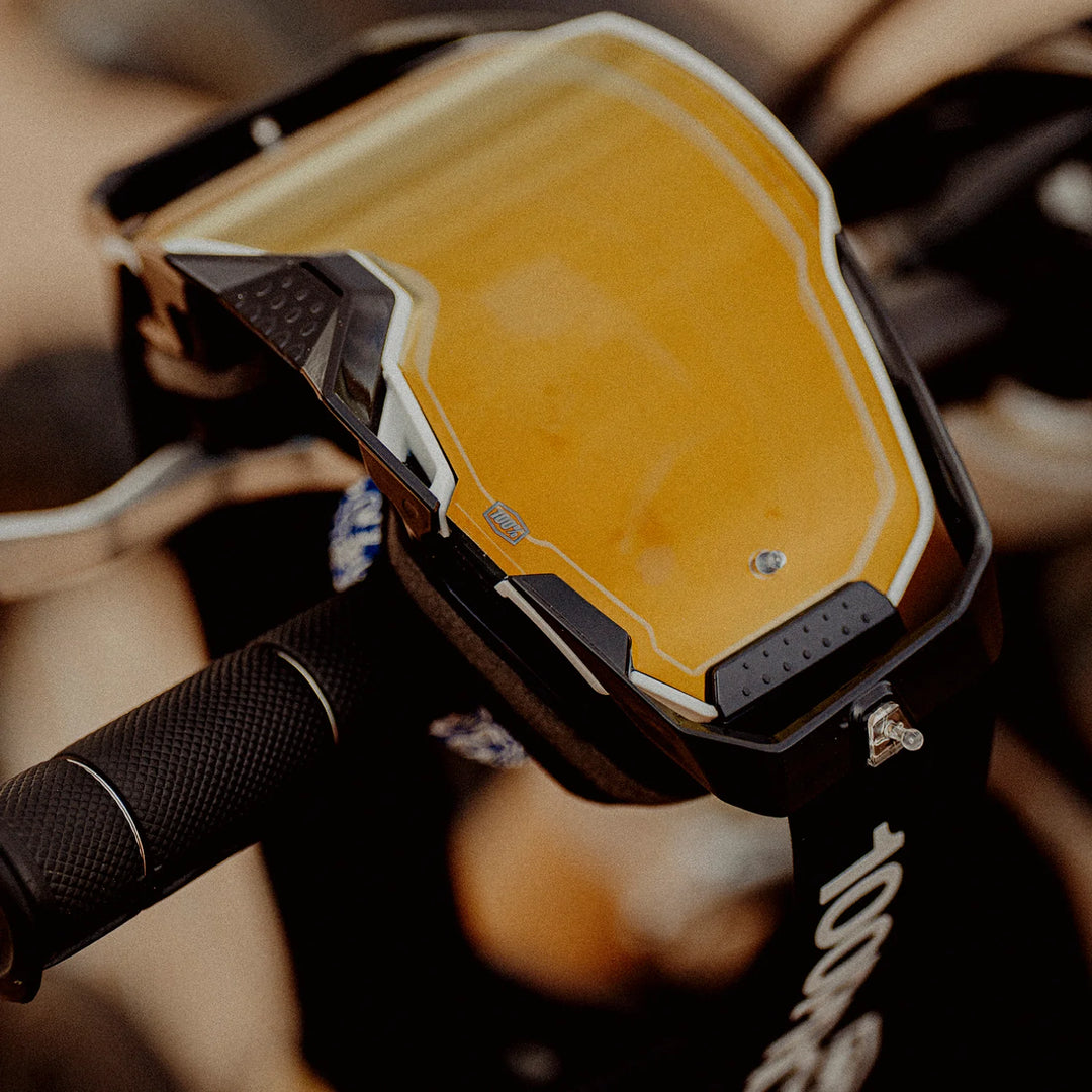 ARMEGA® Patriot Pro Black True Gold Mirror Lens