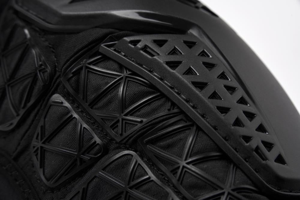 100% SURPASS Knee Guard Grey Heather/Black